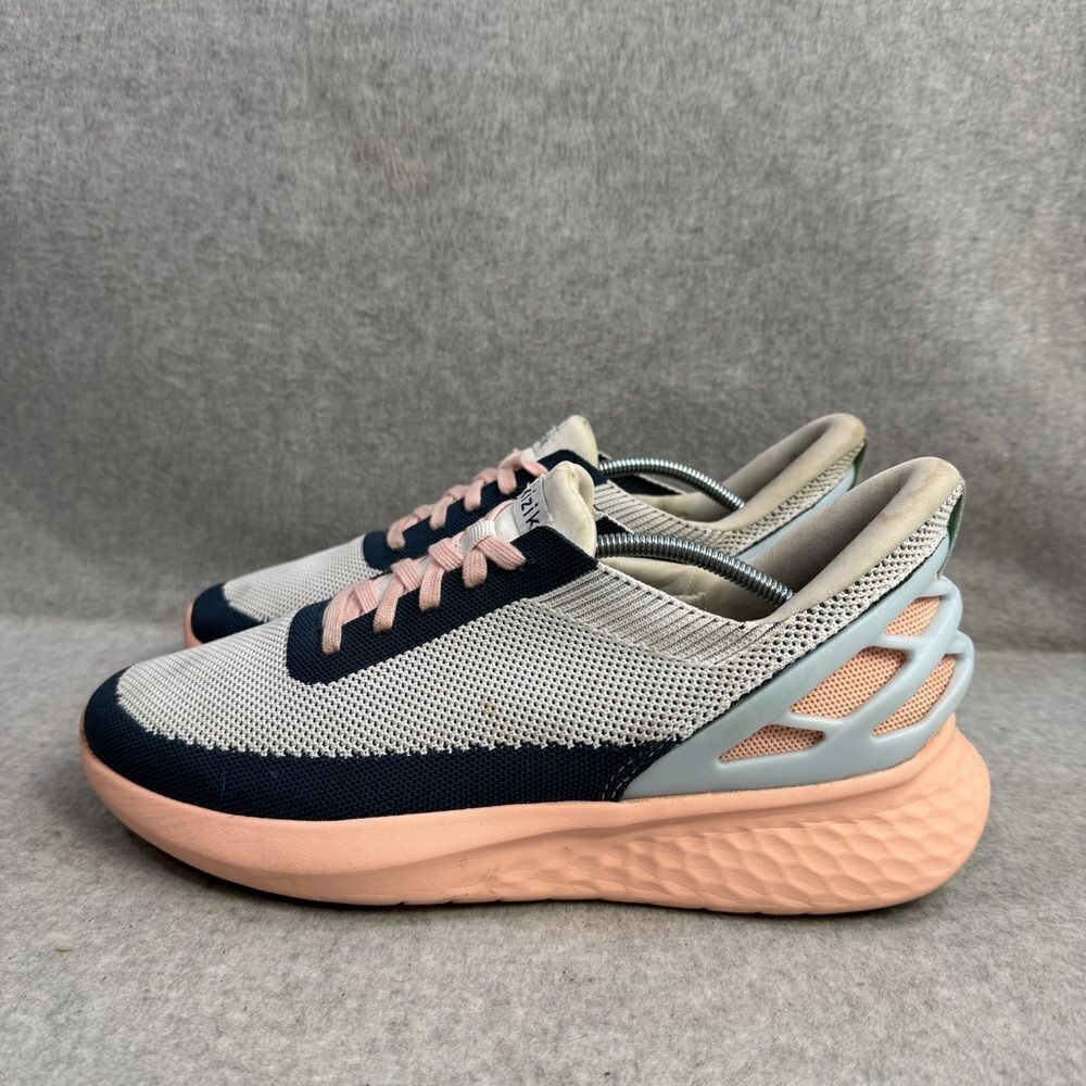 Kizik Shoes Womens 10.5 Athens White & Pink Step in Comfort Recovery Sneakers‎